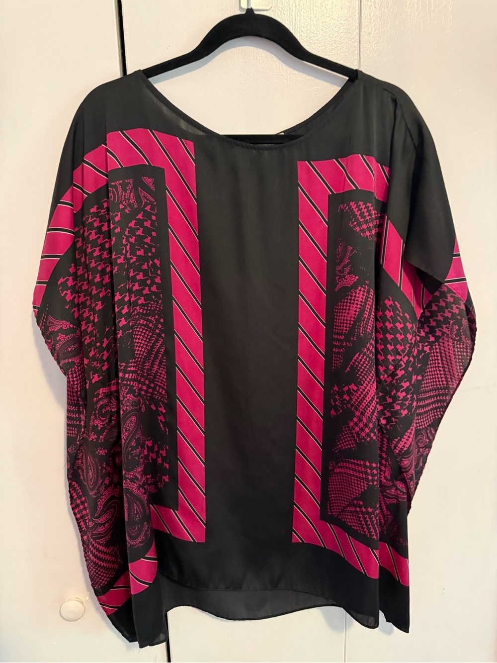 Michael Kors Black and Fuchsia Patterned Tunic Top